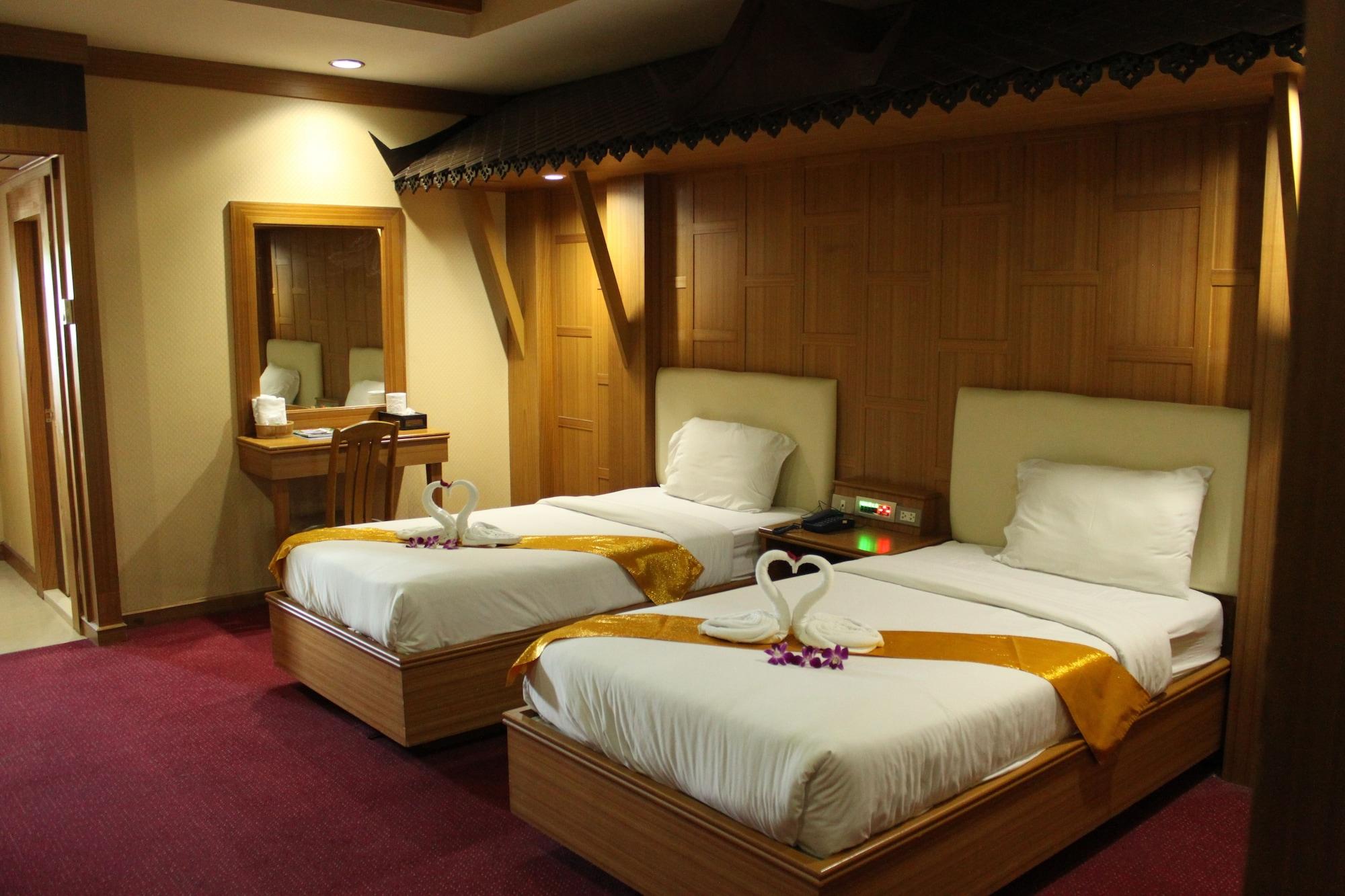 The Rich Hotel Нонтабури Екстериор снимка
